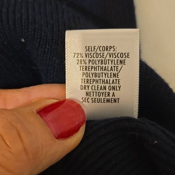 Bailey 44 cold shoulder sweater - Picture 8 of 8